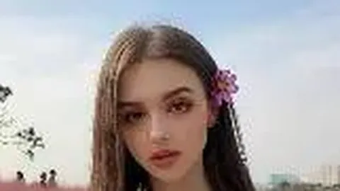 威少球衣球迷末节爆发7中6砍下15分，高喊威少MVP！