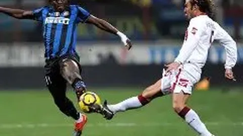 “今日热点新闻爆料盛宴，吃瓜群众齐观免费直播！”